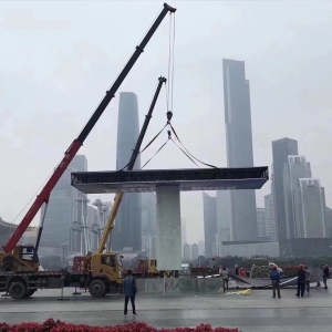 高空作業車出租要注意施工安全的幾個點